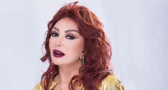 بالصور .. نبيلة عبيد تتألق في إطلالة جديدة مثيرة للجدل