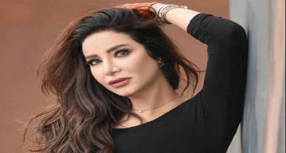 لجين عمران تذهل متابعيها بفيديو جديد بالبحر