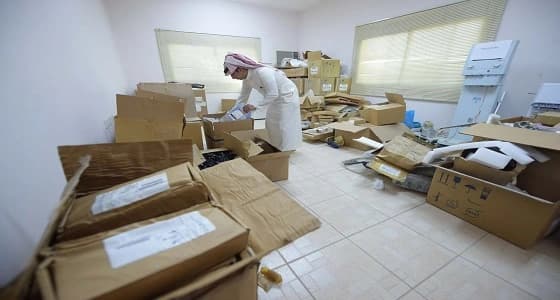 بالصور.. ضبط 7728 جهازا ومنتجا طبيا مخالفا بفيلا سكنية بالرياض