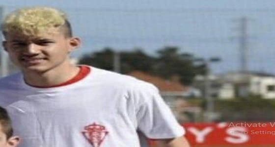 بالفيديو.. " الحمدان " يثير الجدل بصبغ شعره في إسبانيا