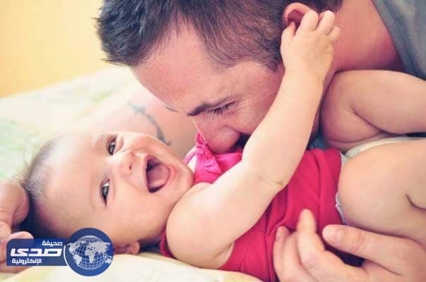 بالفيديو..نتيجة مفاجأة عندنا تتركين طفلك مع والده