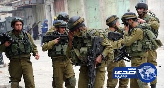 قوات الاحتلال تعتقل 6 فلسطينيين وتفجر منزلا