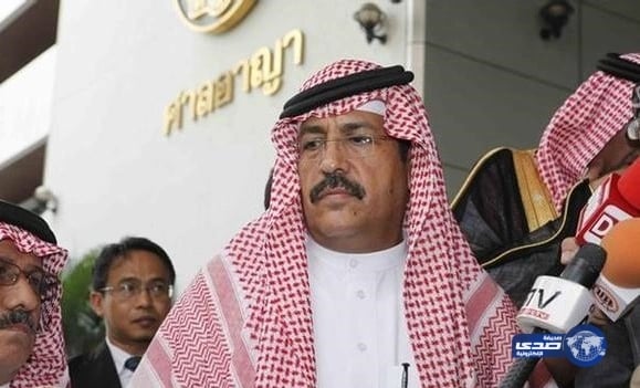 الرويلي يؤدي العمرة قبل لقاء العراق