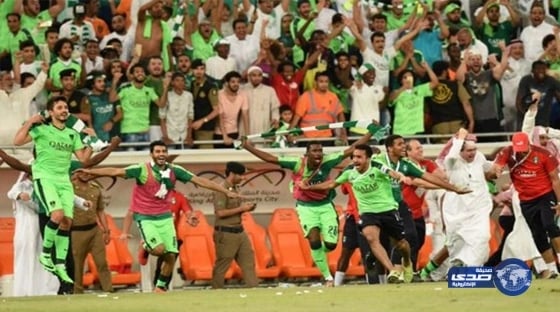 حسام غالي يحصل على المخالصة المالية من النصر