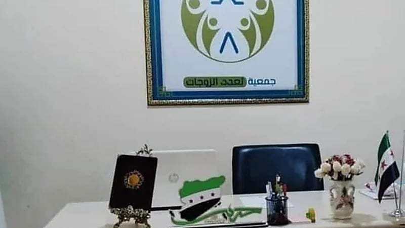 مسؤول يحذر من مخالفات الشاحنات الأجنبية: "يديرون سوقا سوداء داخل المملكة"