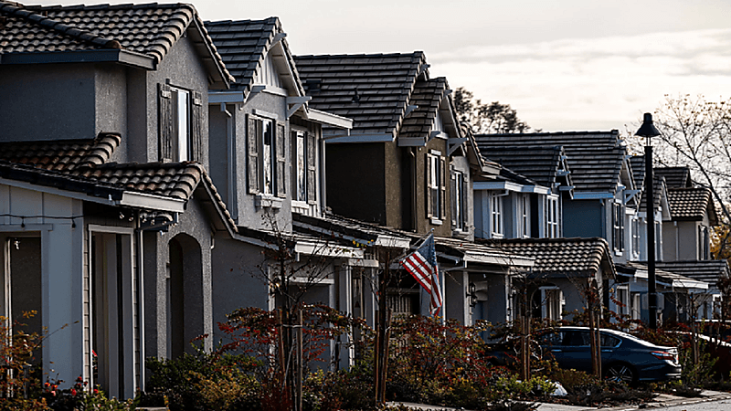 تراجع واسع في أسعار العقارات الأمريكية يعيد شبح أزمة 2008