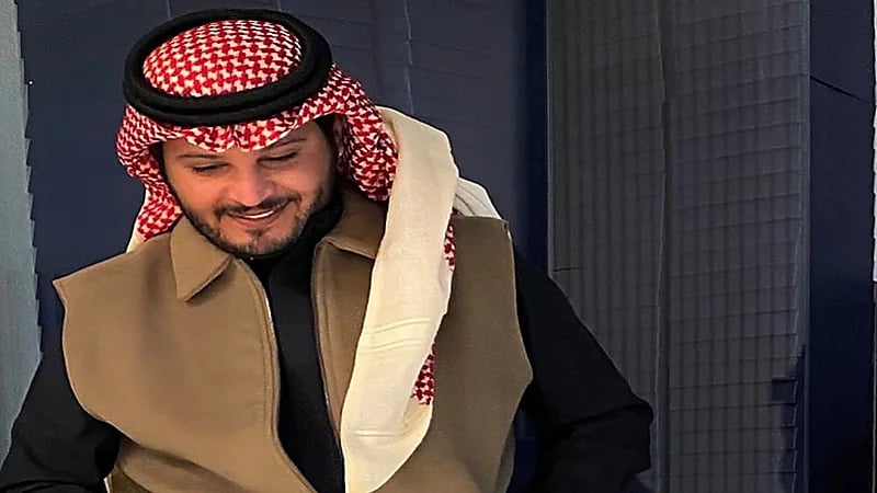 بندر بن سلطان: كل الاشياء الثمينة اللي امتلكها ما يتعدى سعرها 500 ريال.. فيديو