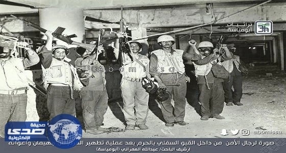 بالفيديو.. سيارة زفاف مزينة بالفاكهة تثير ضجة بمواقع التواصل