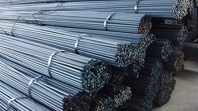 استمرار تراجع أسعار الحديد