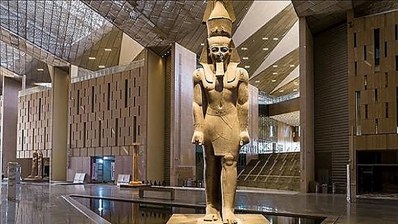 مصر تستعيد قطعة أثرية عمرها 3400 سنة