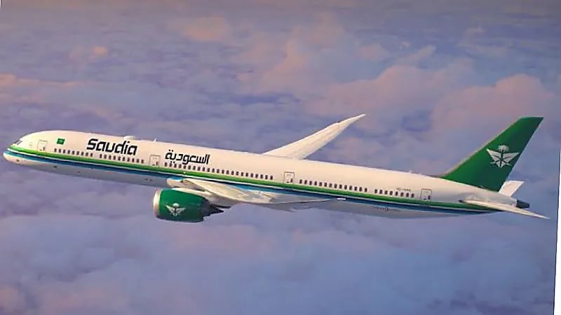 عبدالله الشهراني يوضح سبب وصول رحلة السعودية 554 إلى دبي بدون حقائب الركاب