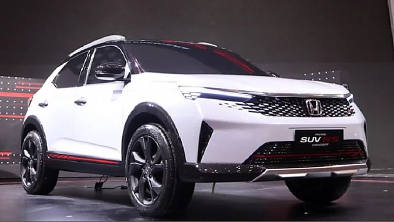 شاهد.. "هونداي" تزيح الستار عن سياراتها الجديدة SUV RS 2023