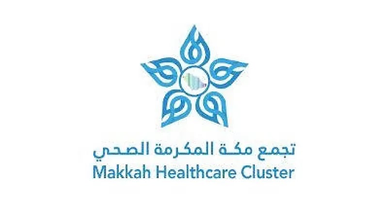 حاجة سبعينية تستعيد القدرة على المشي بعد استبدال مفصل الورك بتجمع مكة الصحي