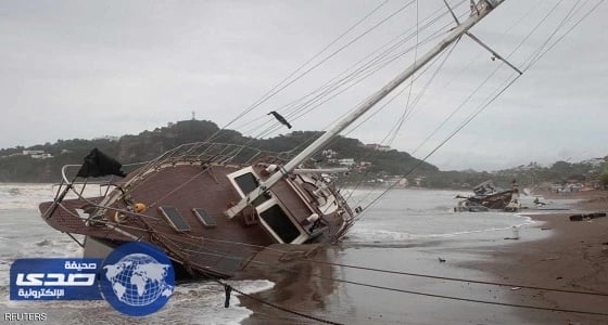 العاصفة " نيت " تفرض الطوارئ وحظر التجول في ولايات أمريكية