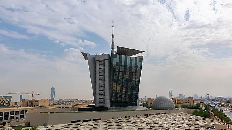 إطلاق مبادرة الدفع اللاحق للرسوم الجمركية والضريبية على الشحنات المستوردة لمدة 21 يومًا