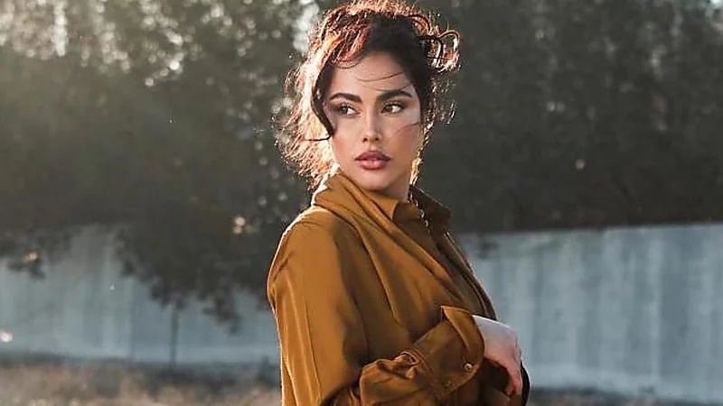 الفاشونيستا فاطمة المؤمن تطالب بإلغاء حكم حبسها