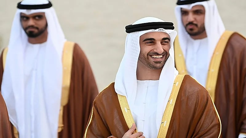 زواج نجل ولي عهد أبوظبي في زفاف جماعي لـ 150 شابًا