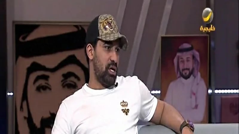بالفيديو.. قصة تنازل أحمد عطيف عن ٦٠٠ ألف ريال لنادي الشباب