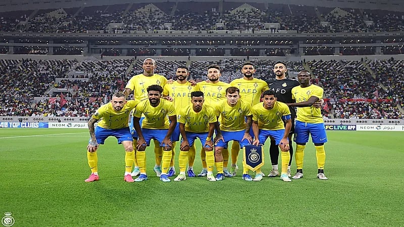النصر يسعى لتجديد عقود 5 لاعبين