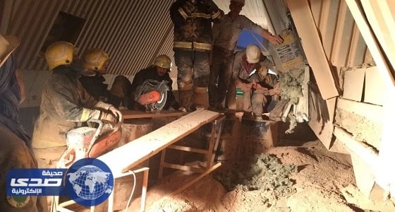 بالصور.. إصابة عامل ووفاة آخر في احتجاز بمصنع أسمنت القصيم