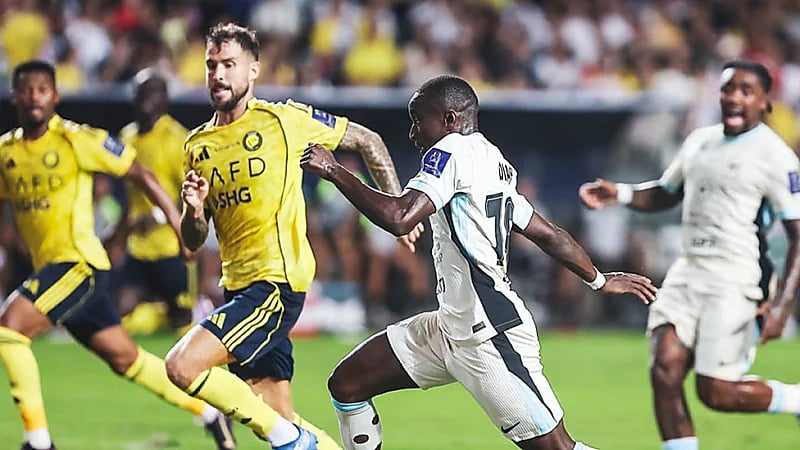 موعد عودة الاتحاد إلى جدة عقب توديع السوبر