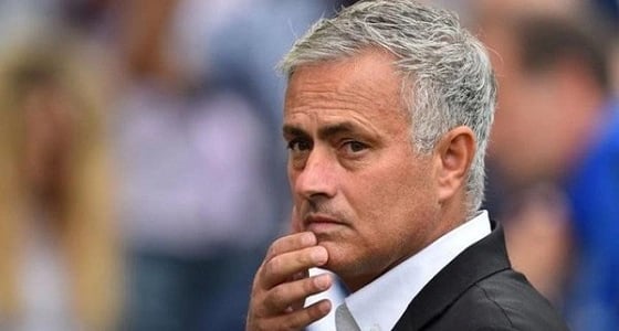 مورينيو يعلن غياب 5 لاعبين عن لقاء " ولفرهامبتون "