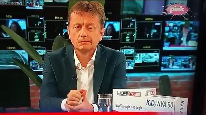 وزير الاستثمار الصربي يتعرض لجلطة دماغية أفقدته النطق على الهواء.. فيديو