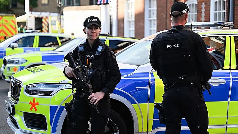 الاعتداء على مسلم بمادة حارقة في بريطانيا