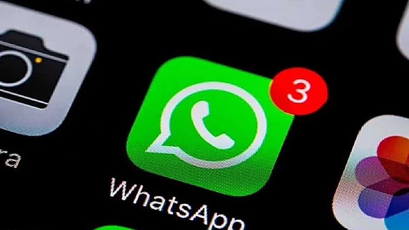 "واتساب" يضيف ميزة "الصورة داخل الصورة" في مكالمات الفيديو