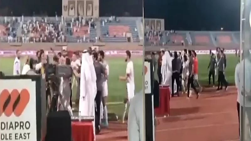 بالفيديو.. لاعب نادي الكويت الكويتي يضرب لاعب النصر بالحذاء