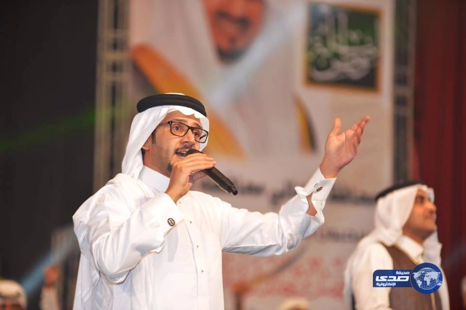 مشرف تعليم الكبار يقف على سير العمل في مدارس عسير الليلية