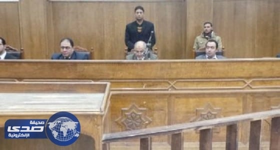 والد فتاة يهتك عرض شاب على علاقة بابنته