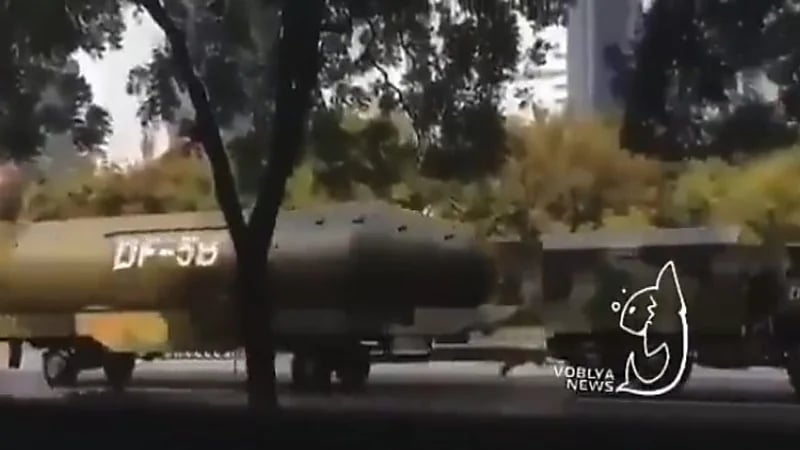 شاهد.. رصد صاروخ "DF-5B" يتجه نحو منطقة فوجيان المقابلة لجزيرة تايوان