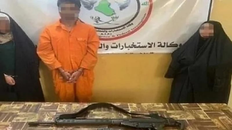 شابان يقتلان أبيهم ويحرقا جثته بمساعدة الأم