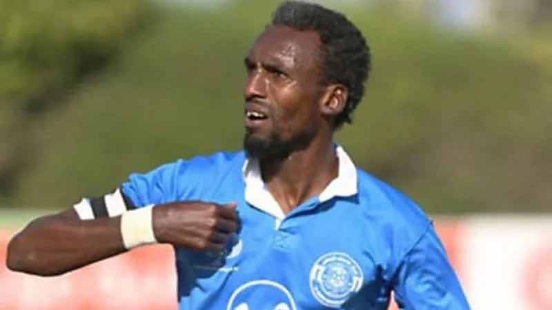 مصرع نجم الكرة الفلسطينية أثناء انتظاره المساعدات في غزة