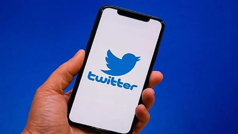 "تويتر" يتعرض لعطل فني