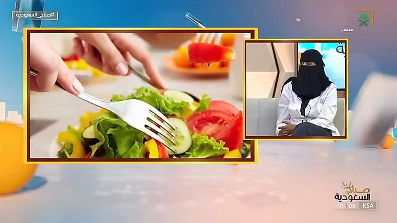 "أخصائية" توضح فوائد العصير الأخضر