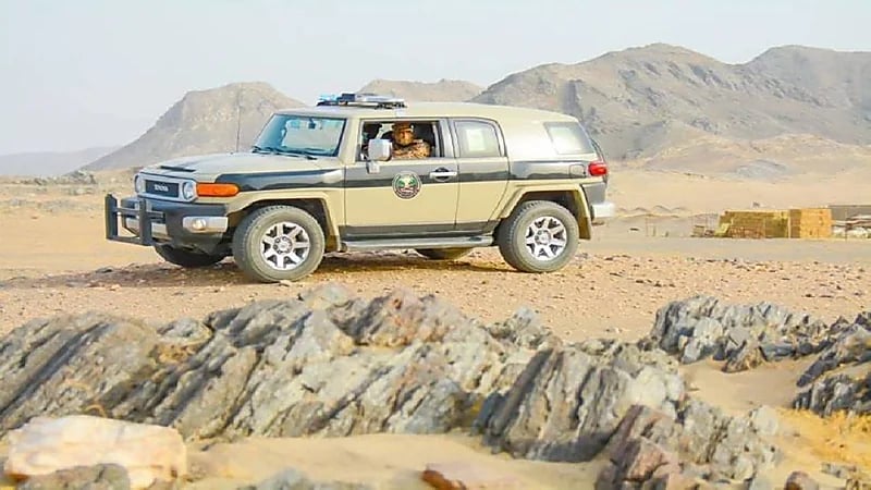 القبض على مقيم لترويجه مادة الميثامفيتامين الشبو المخدر