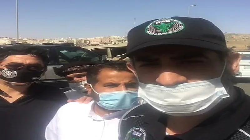 أعضاء جمعية ساعد للبحث والإنقاذ بالطائف يعثرون على الفتاة المفقودة