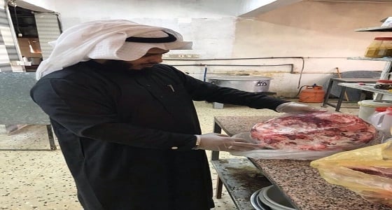 ضبط لحوم وأطعمة فاسدة بعدد من مطاعم العويقيلة