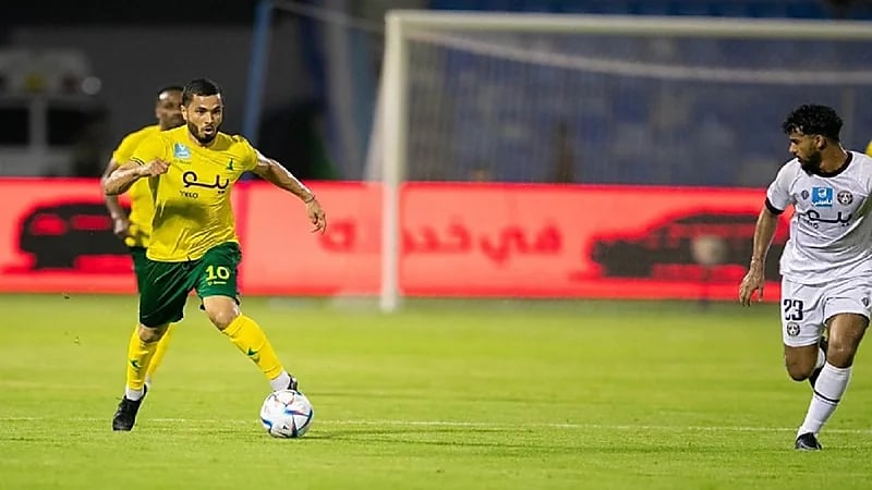 لاعب الخليج: سأحكي لأبنائي بأنني لعبت ضد رونالدو