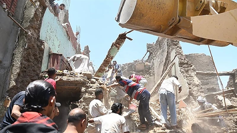 وفاة طالبة تحت أنقاض منزلها قبل ساعات من إعلان نتيجتها