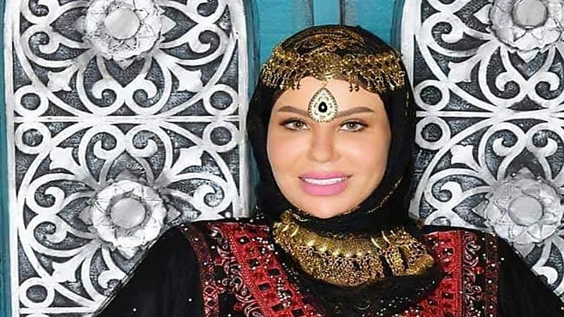 شمس الأسطورة تزيح الستار عن صك طلاقها من تركي القرني