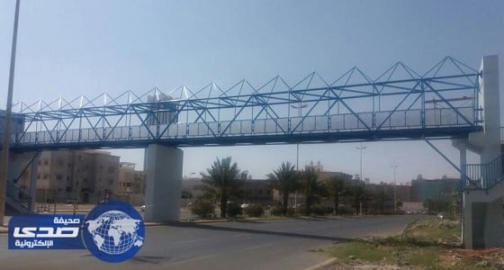 بالصور.. 3 جسور جديدة للمشاة بالطائف