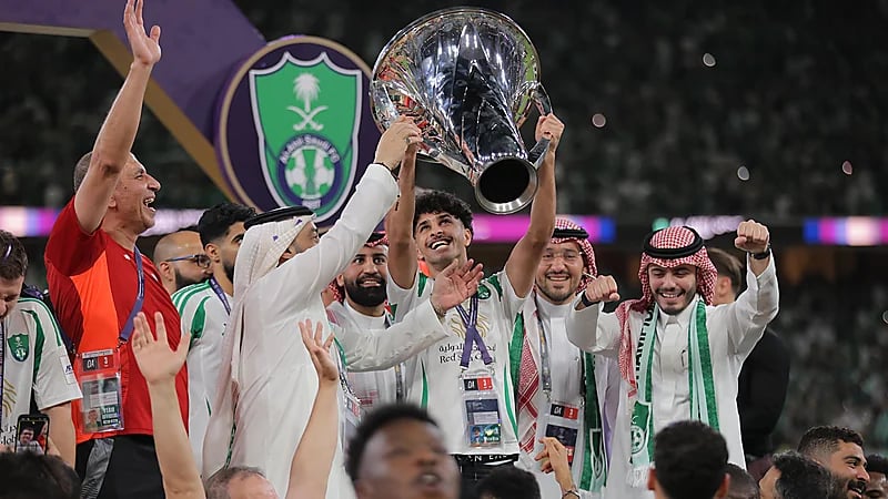 الأهلي بطلًا للنخبة الآسيوية للمرة الأولى في تاريخه .. صور وفيديو