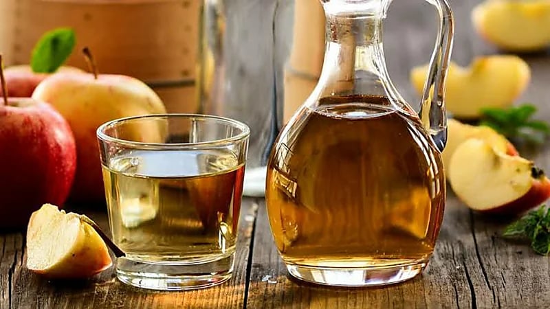 شرب خل التفاح على العشاء يقلل مستوى السكر في الدم