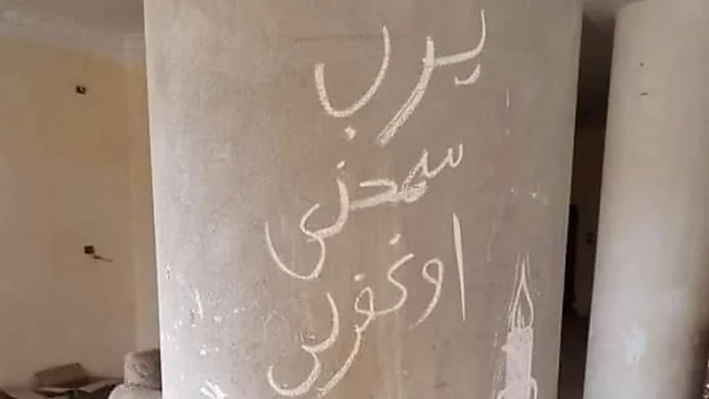 شاب يسرق مسجدًا ويترك رسالة تثير الجدل