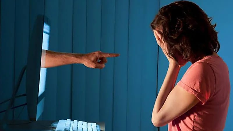 تفكيك شبكة للابتزاز الجنسي يقودها قاصر بمعاونة شريك راشد