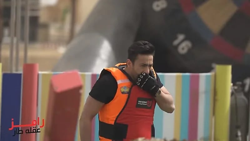 بالفيديو.. إصابة حمادة هلال في برنامج رامز عقله طار