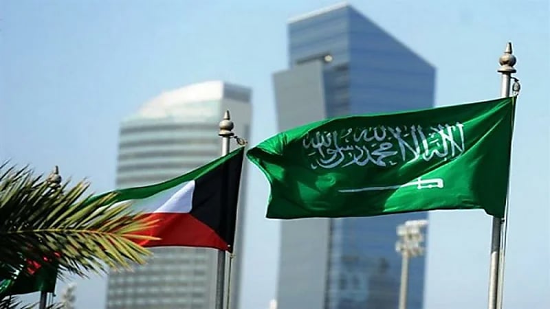 اتفاق سعودي كويتي على استثناء العاملين من فحص كورونا بالمنطقة المقسومة